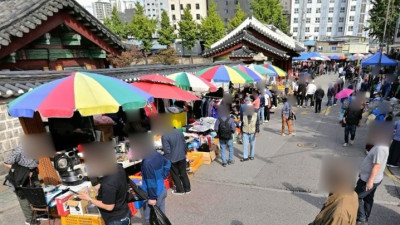 세월과 사람의 이야기가 흐르는 곳, 동묘시장